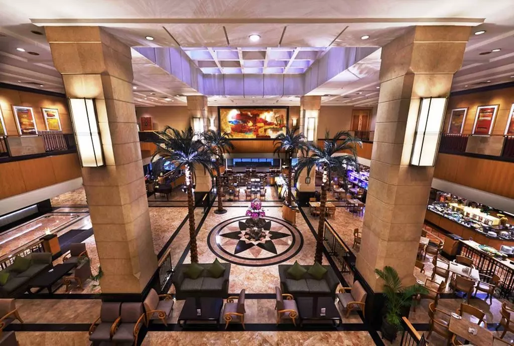 corus_hotel_shabavizparvaz_07.jpg