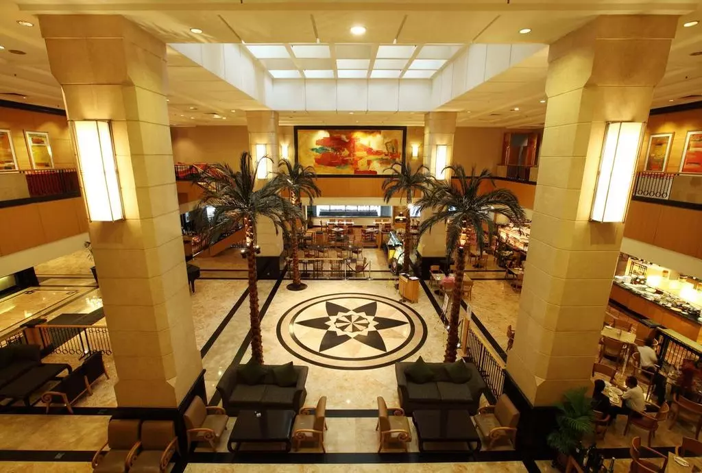 corus_hotel_shabavizparvaz_09.jpg