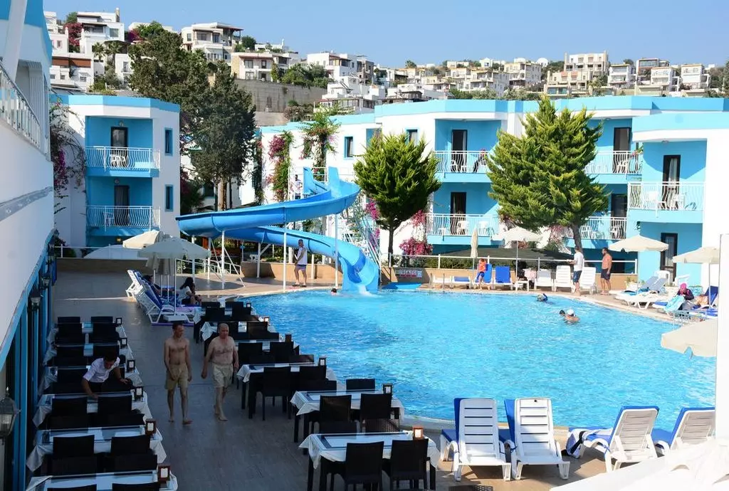 costa_blu_resort_bodrum_shabavizparvaz_02.jpg