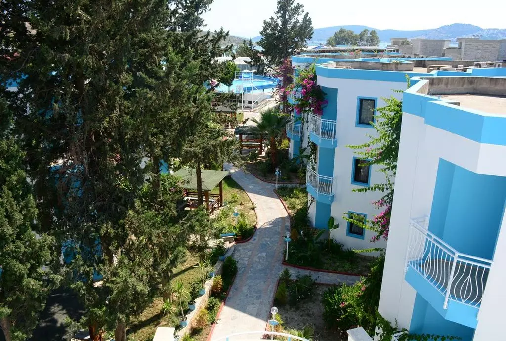 costa_blu_resort_bodrum_shabavizparvaz_09.jpg