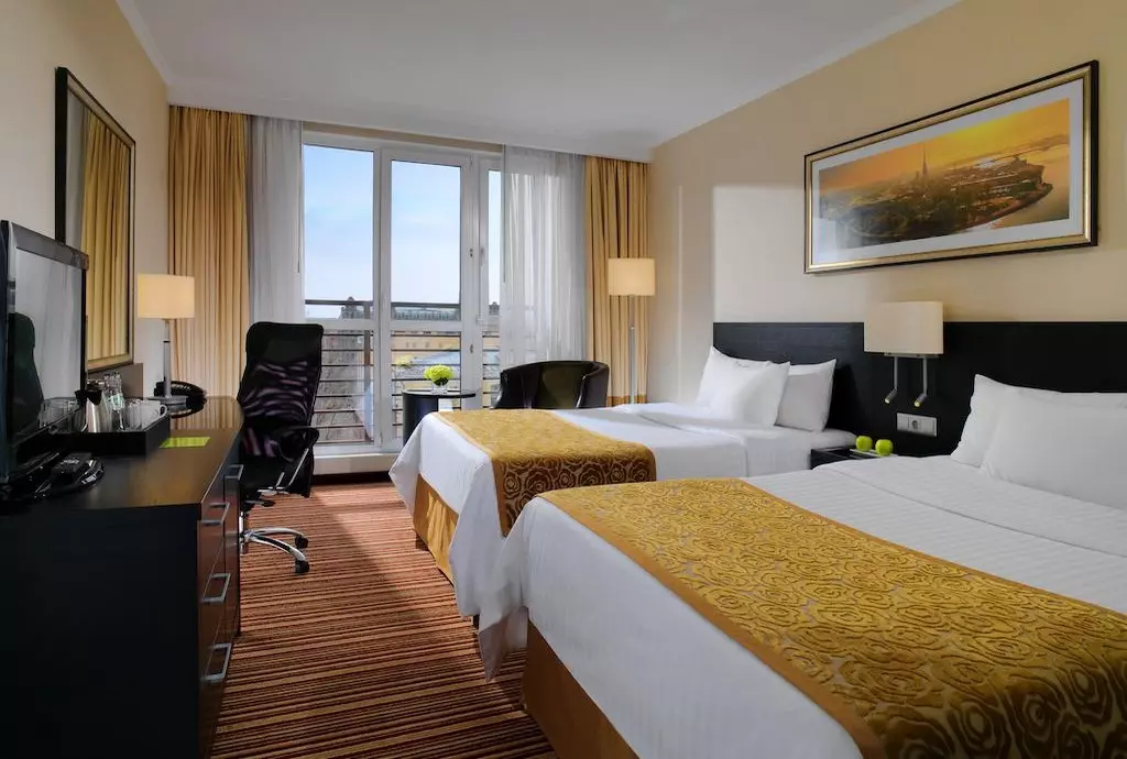 courtyard_by_marriott_saint_petersburg_shabavizparvaz_04.jpg courtyard_by_marriott_saint_petersburg_shabavizparvaz_04.jpg