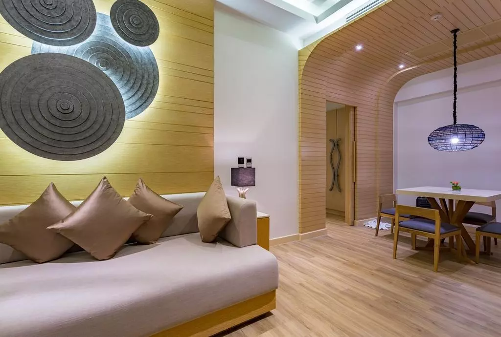 crest_resort_shabavizparvaz_02.jpg crest_resort_shabavizparvaz_02.jpg