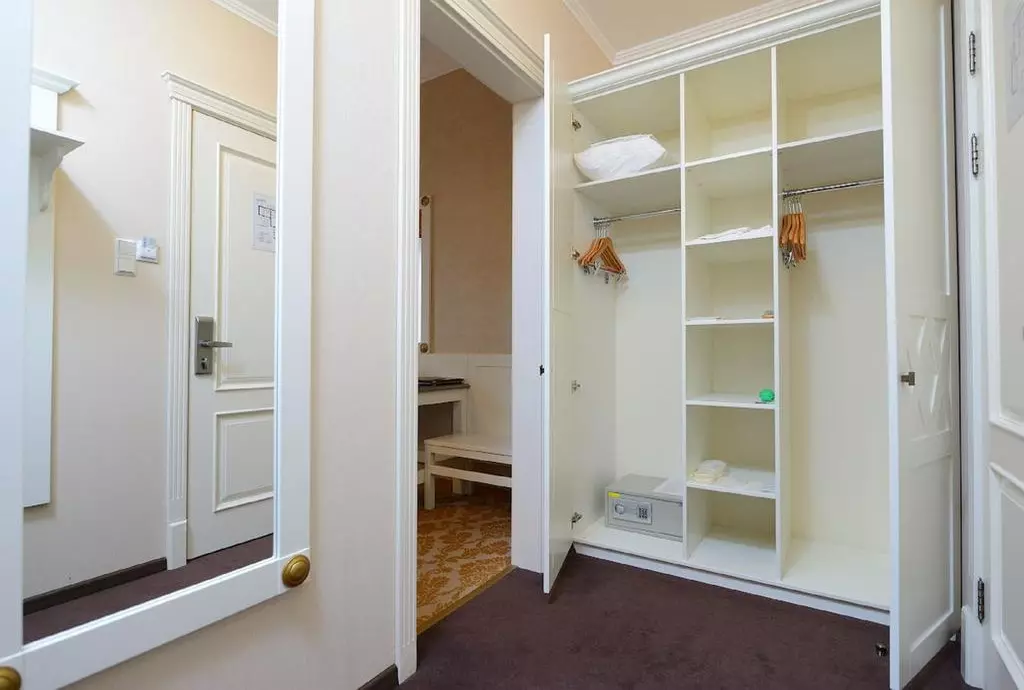 cronwell_inn_stremyannaya_stpetersburg_shabavizparvaz_15.jpg cronwell_inn_stremyannaya_stpetersburg_shabavizparvaz_15.jpg