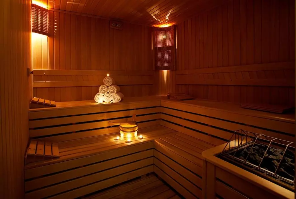 crown_plaza_haribiye_shabavizparvaz_08.jpg crown_plaza_haribiye_shabavizparvaz_08.jpg