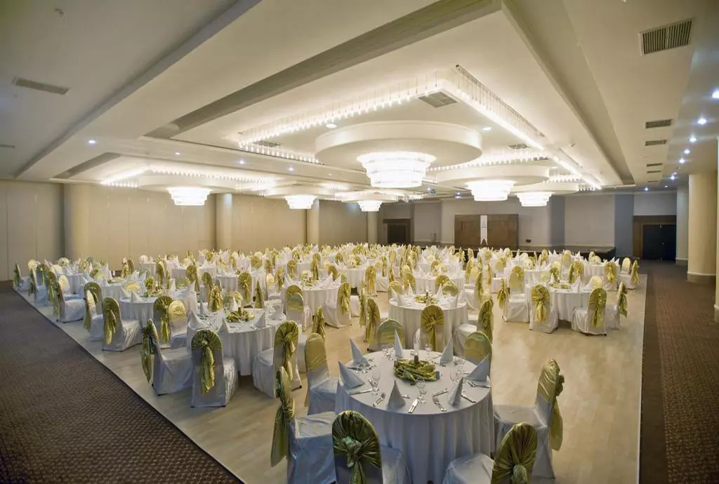 crystal_admiral_shabavizparvaz_02.jpg crystal_admiral_shabavizparvaz_02.jpg