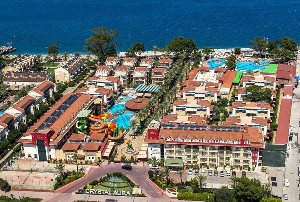 crystal_aura_beach_antalya_shabavizparvaz_02.jpg