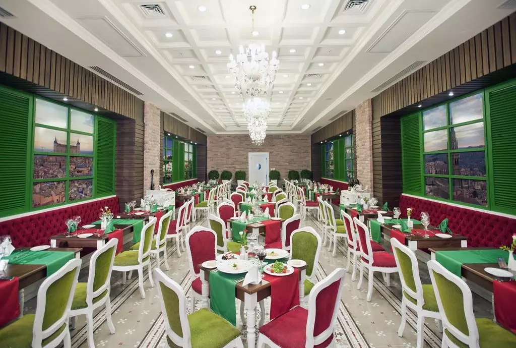 crystal_deluxe_side_shabavizparvaz_15.jpg