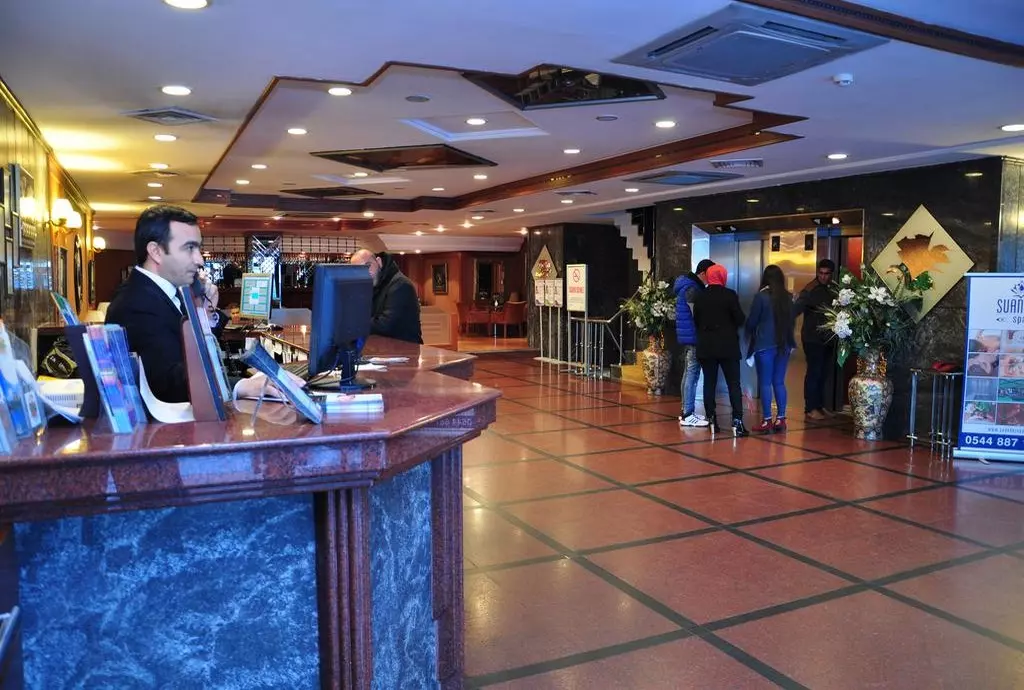crystal_istanbul_shabavizparvaz_11.jpg