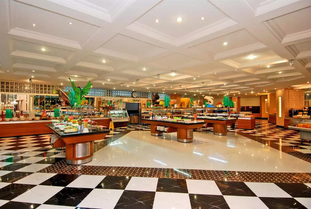 delphin_deluxe_shabavizparvaz_10.jpg delphin_deluxe_shabavizparvaz_10.jpg