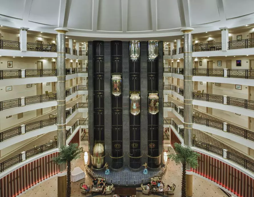 delphin_deluxe_shabavizparvaz_30.jpg delphin_deluxe_shabavizparvaz_30.jpg