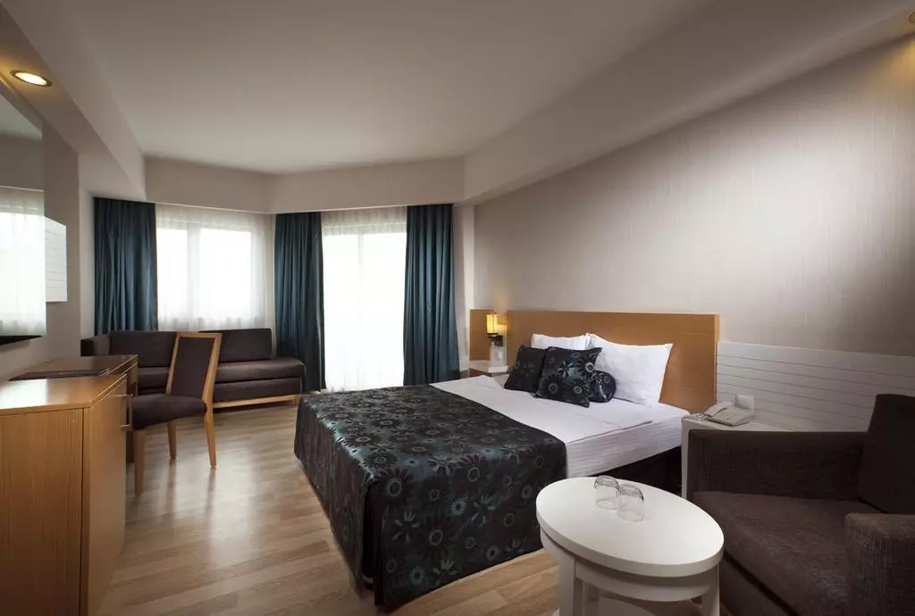 diamond_beach_shabavizparvaz_09.jpg diamond_beach_shabavizparvaz_09.jpg