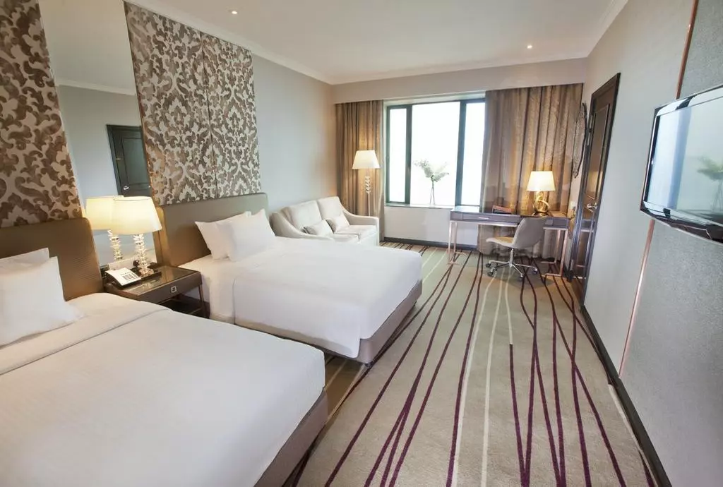 dorsett_shabavizparvaz_16.jpg dorsett_shabavizparvaz_16.jpg