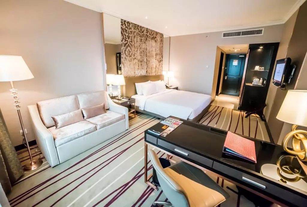 dorsett_shabavizparvaz_18.jpg dorsett_shabavizparvaz_18.jpg