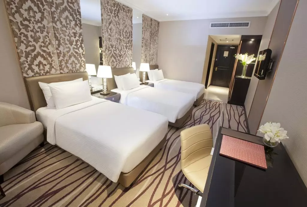 dorsett_shabavizparvaz_19.jpg dorsett_shabavizparvaz_19.jpg