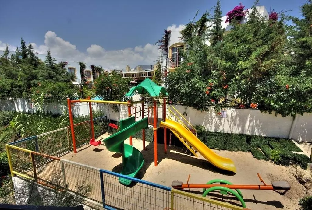eken_resort_bodrum_shabavizparvaz_04.jpg