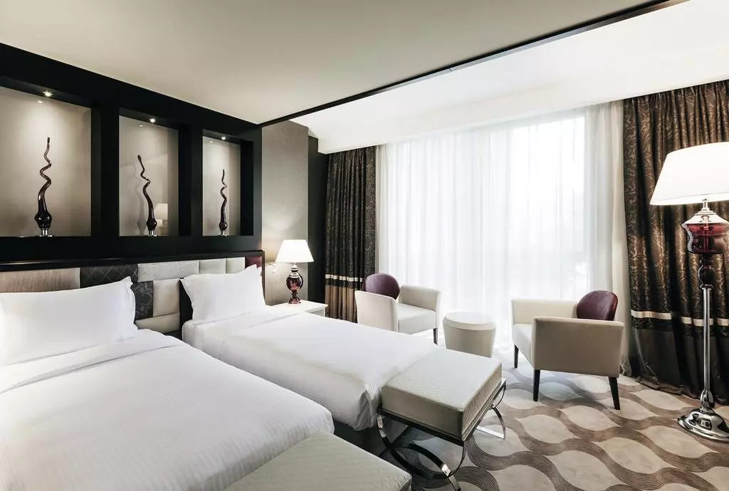 elysium_istanbul_shabavizparvaz_08.jpg elysium_istanbul_shabavizparvaz_08.jpg