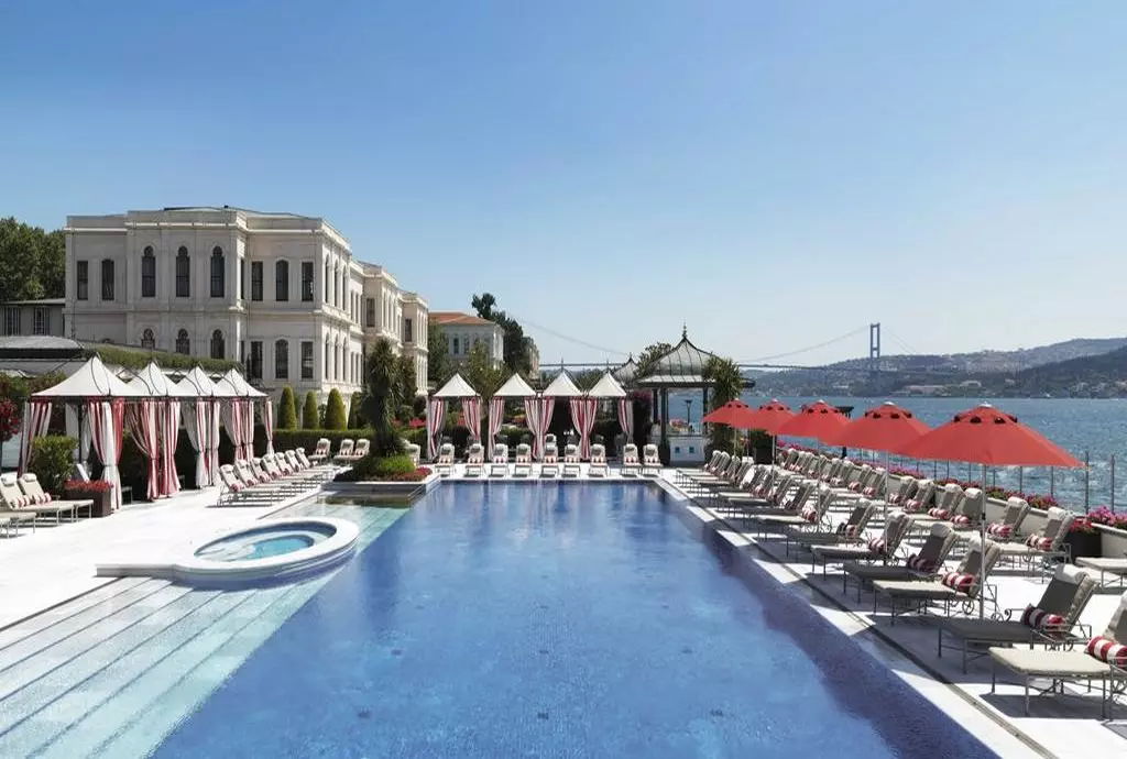 four_season_istanbul_shabavizparvaz_03.jpg