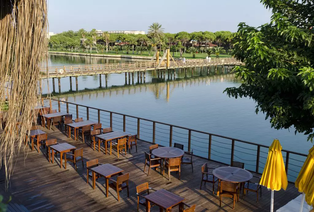 gloria_golf_resort_shabavizparvaz_08.jpg gloria_golf_resort_shabavizparvaz_08.jpg