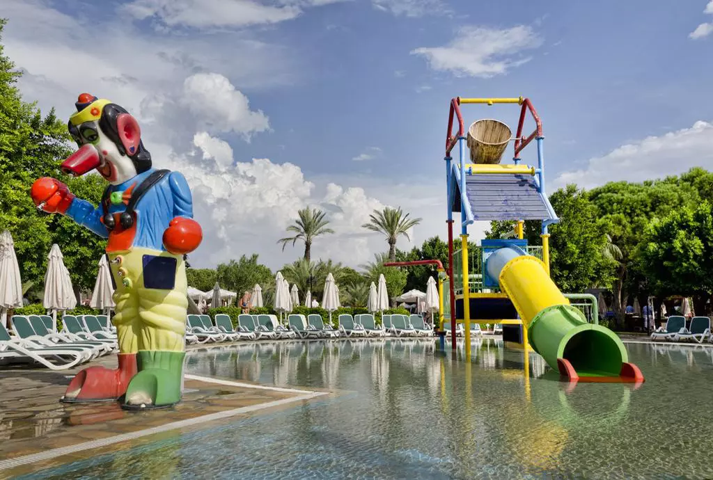 gloria_golf_resort_shabavizparvaz_10.jpg gloria_golf_resort_shabavizparvaz_10.jpg