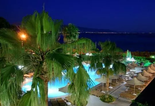 golden_beach_bodrum_shabavizparvaz_02.jpg