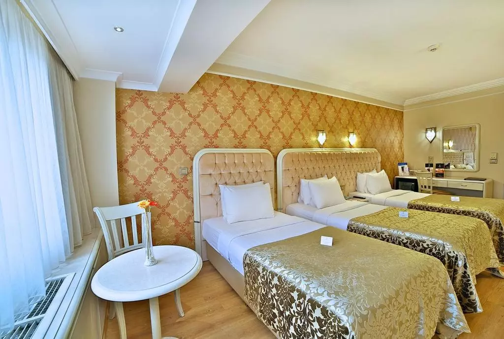 grand_anka_shabavizparvaz_06.jpg
