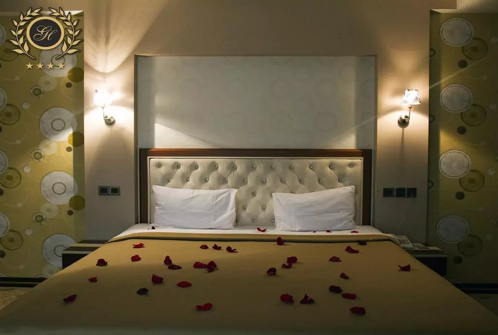 grand_baku_shabavizparvaz_03.jpg grand_baku_shabavizparvaz_03.jpg