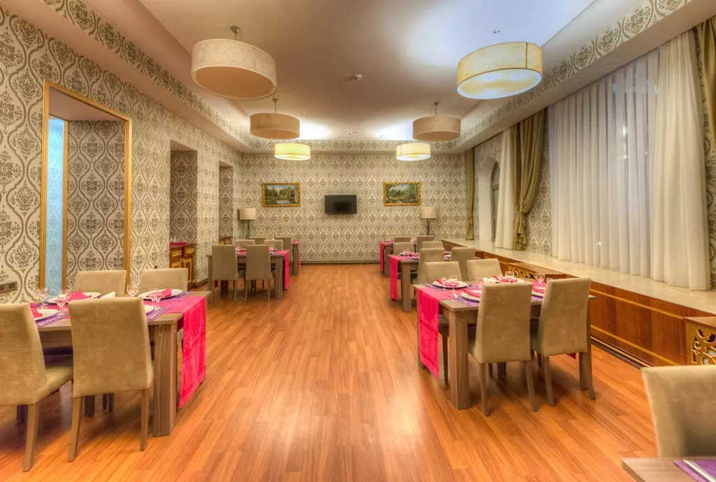 grand_baku_shabavizparvaz_07.jpg grand_baku_shabavizparvaz_07.jpg