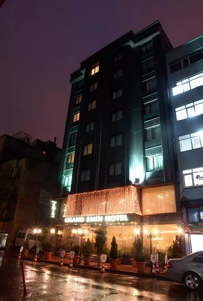 grand_emin_istanbul_shabavizparvaz_13.jpg