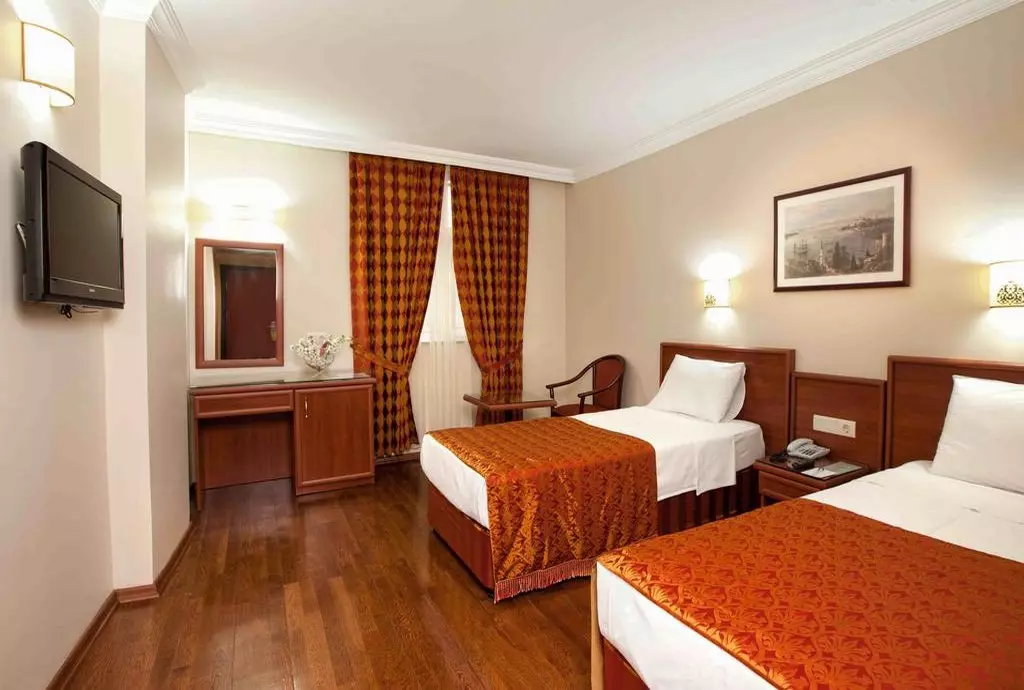 grand_halic_istanbul_shabavizparvaz_16.jpg grand_halic_istanbul_shabavizparvaz_16.jpg