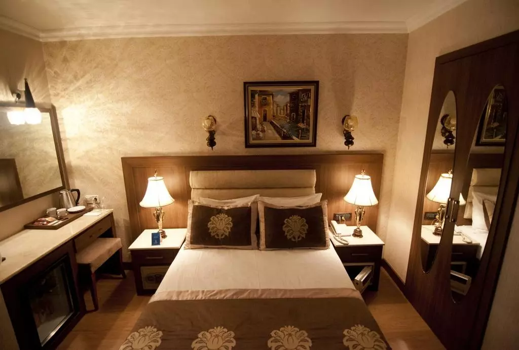 grand_hilarium_istanbul_shabavizparvaz_06.jpg