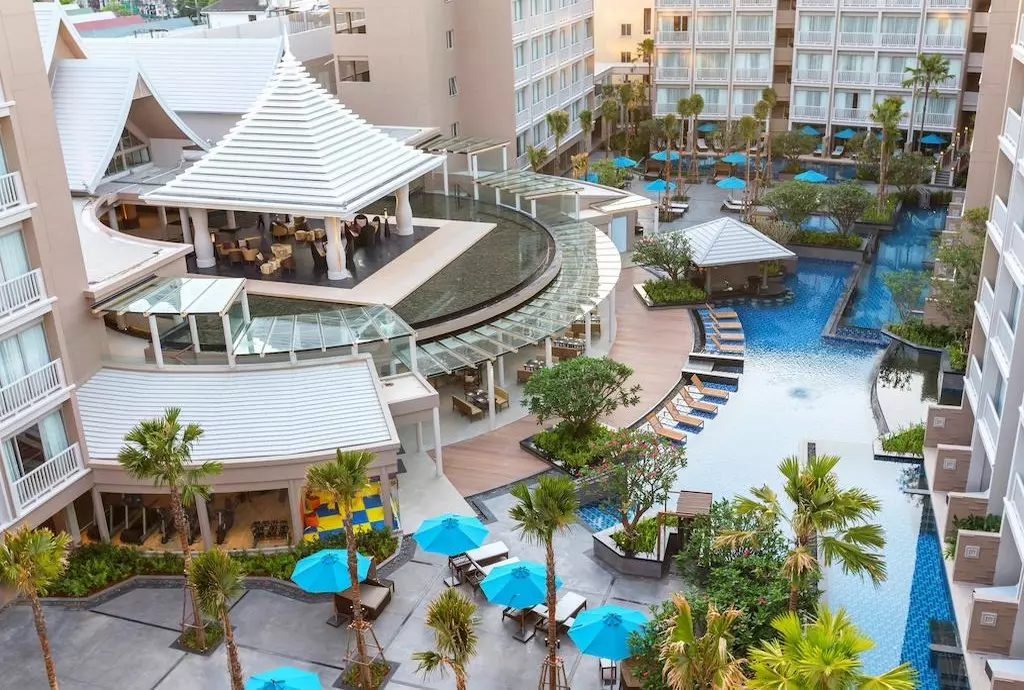 grand_mercure_shabavizparvaz_09.jpg grand_mercure_shabavizparvaz_09.jpg