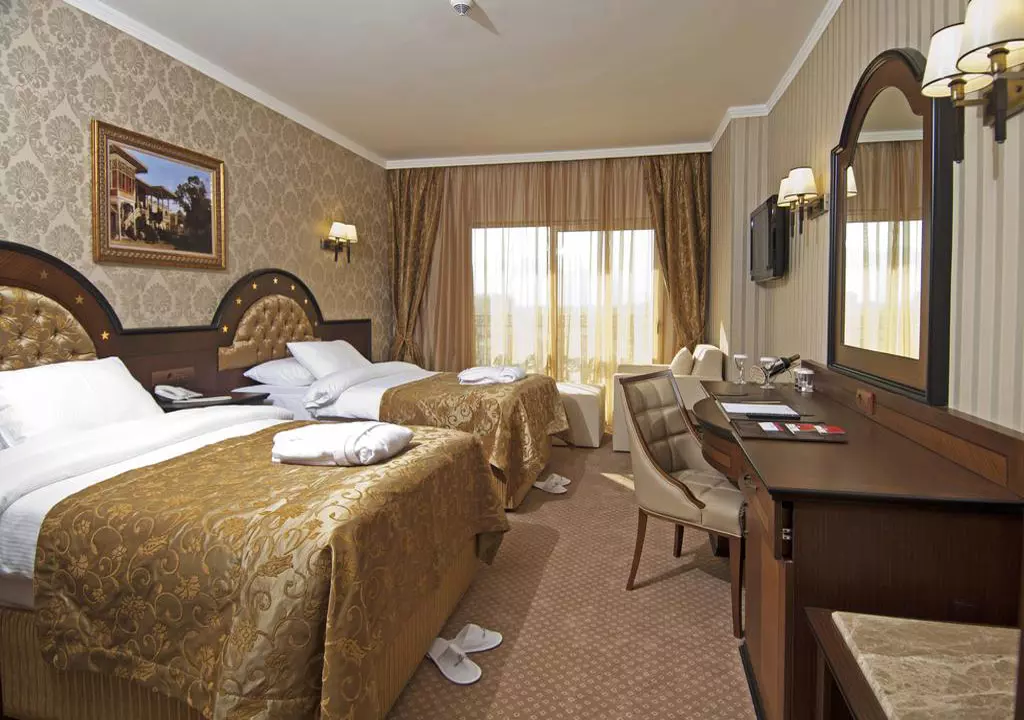 harrington_park_shabavizparvaz_04.jpg harrington_park_shabavizparvaz_04.jpg