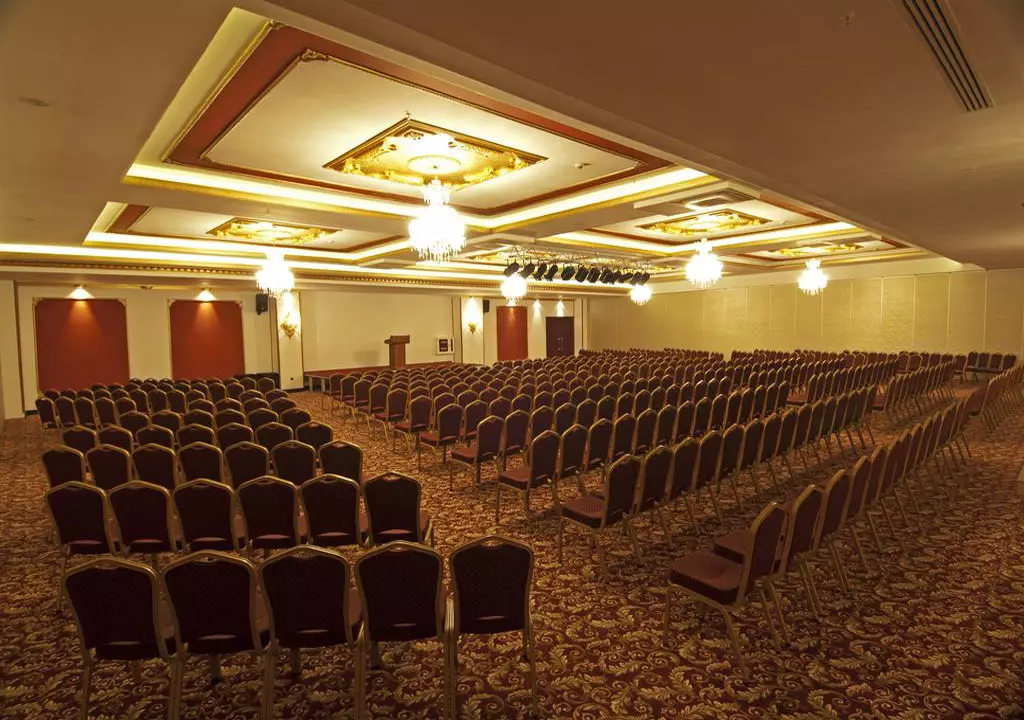 harrington_park_shabavizparvaz_17.jpg harrington_park_shabavizparvaz_17.jpg