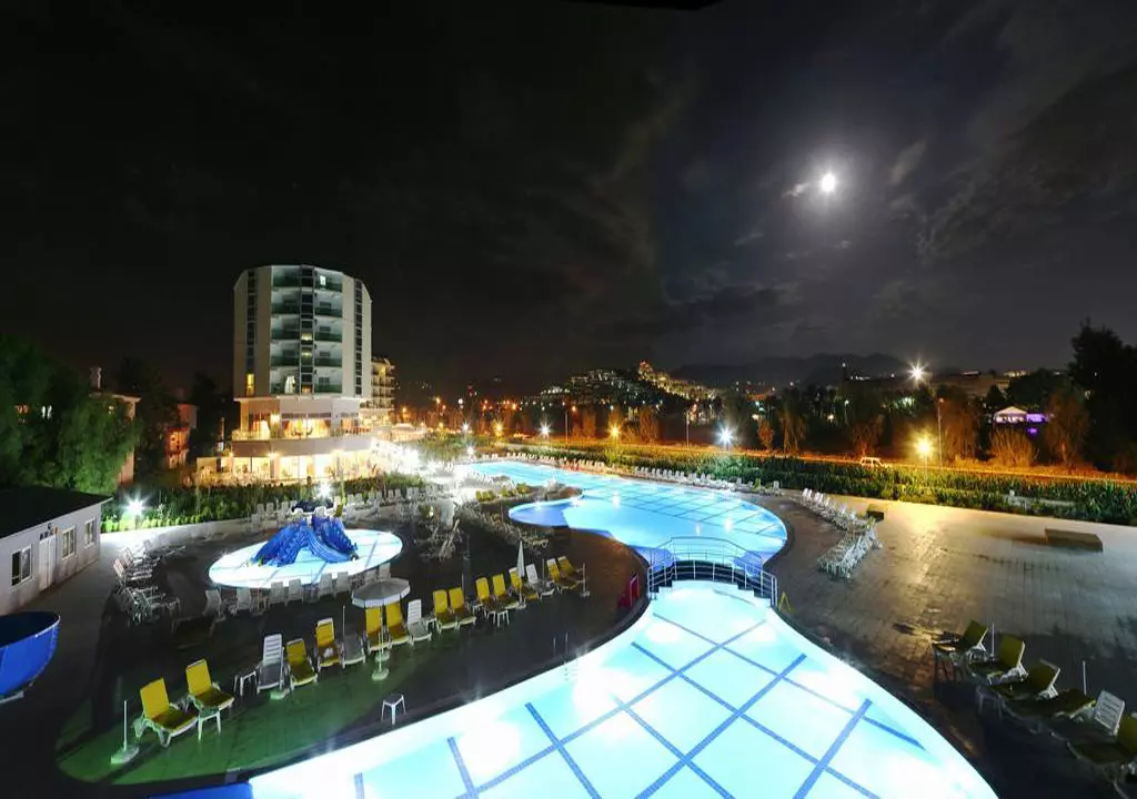 hedef_beach_resort_shabavizparvaz_13.jpg