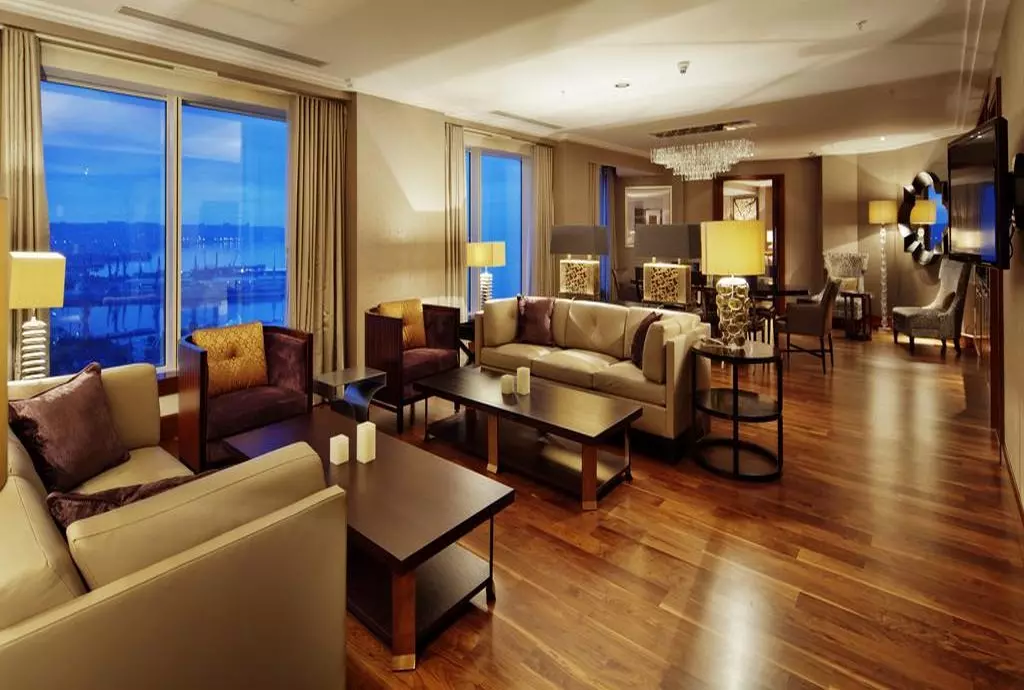 hilton_baku_shabavizparvaz_21.jpg