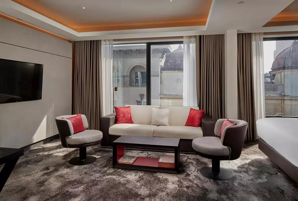 hilton_belgrade_shabavizparvaz_15.jpg hilton_belgrade_shabavizparvaz_15.jpg