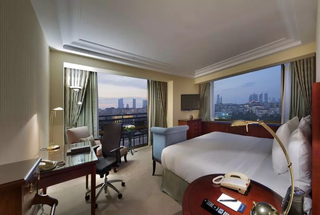 hilton_bosphorus_shabavizparvaz_07.jpg hilton_bosphorus_shabavizparvaz_07.jpg