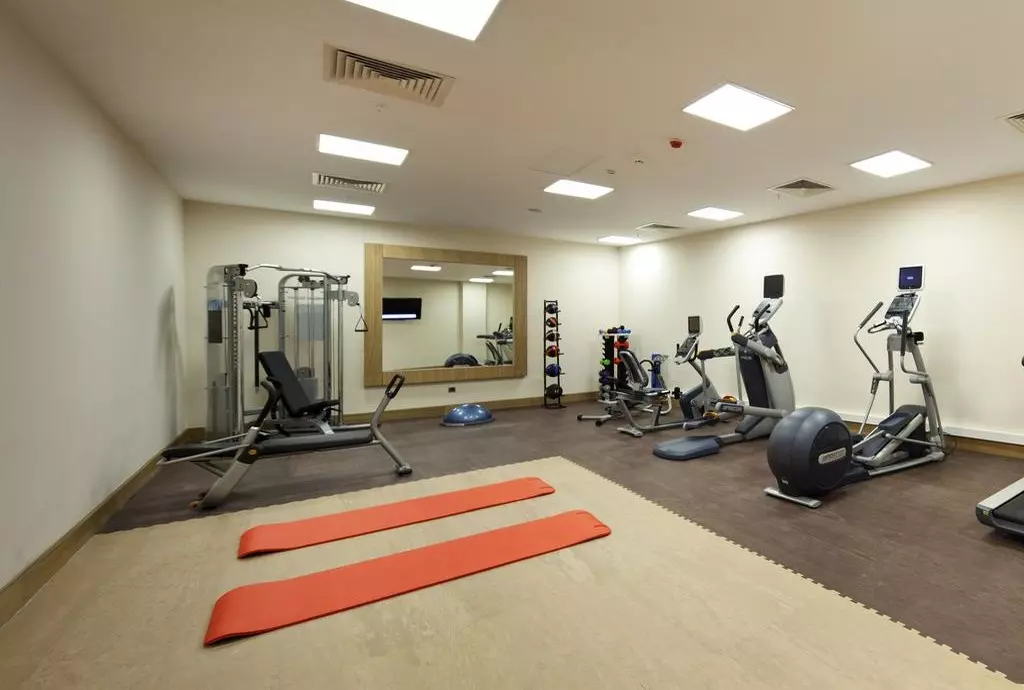 hilton_garden_inn_shabavizparvaz_05.jpg
