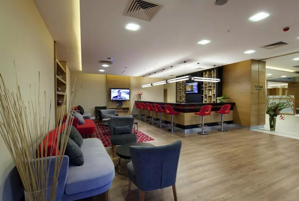 hilton_garden_inn_shabavizparvaz_07.jpg