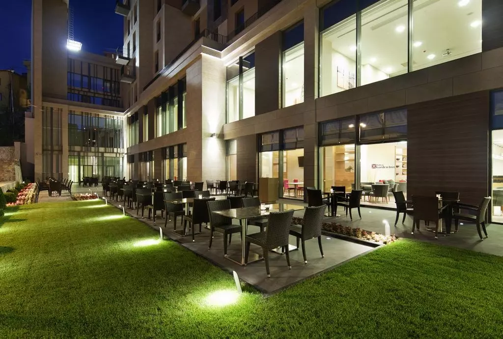 hilton_garden_inn_shabavizparvaz_10.jpg