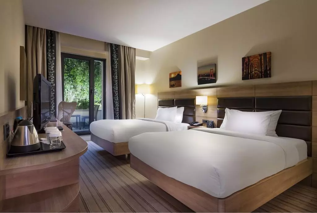 hilton_garden_inn_shabavizparvaz_12.jpg