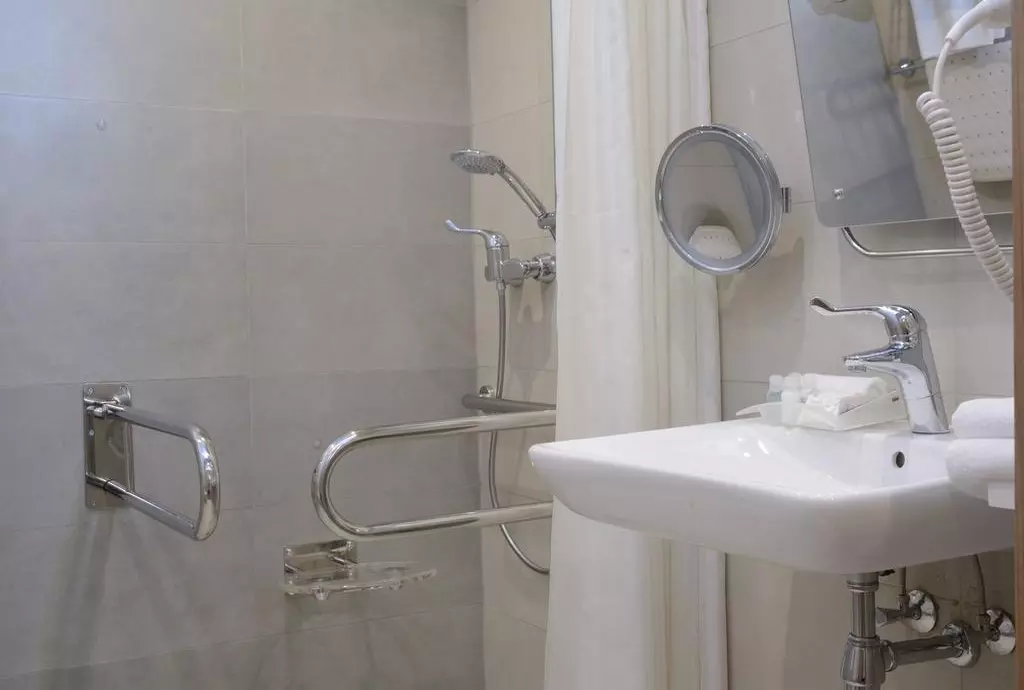 holiday_inn_moscow_seligerskaya_shabavizparvaz_06.jpg holiday_inn_moscow_seligerskaya_shabavizparvaz_06.jpg