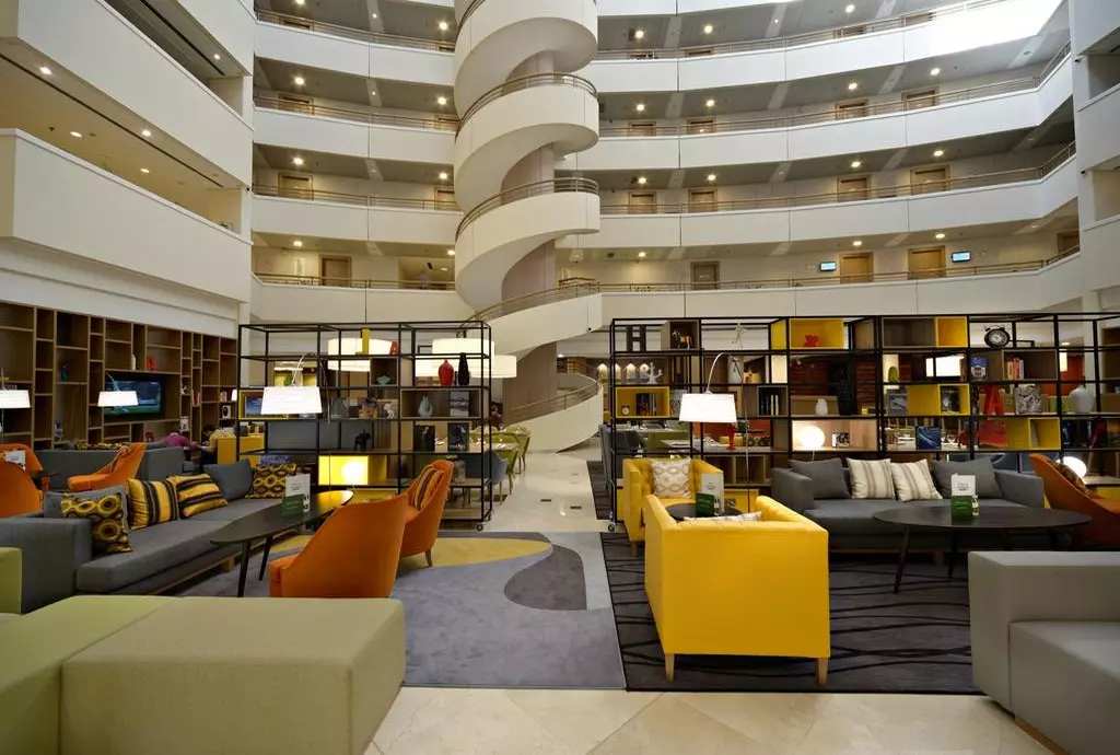 holiday_inn_moscow_seligerskaya_shabavizparvaz_14.jpg holiday_inn_moscow_seligerskaya_shabavizparvaz_14.jpg