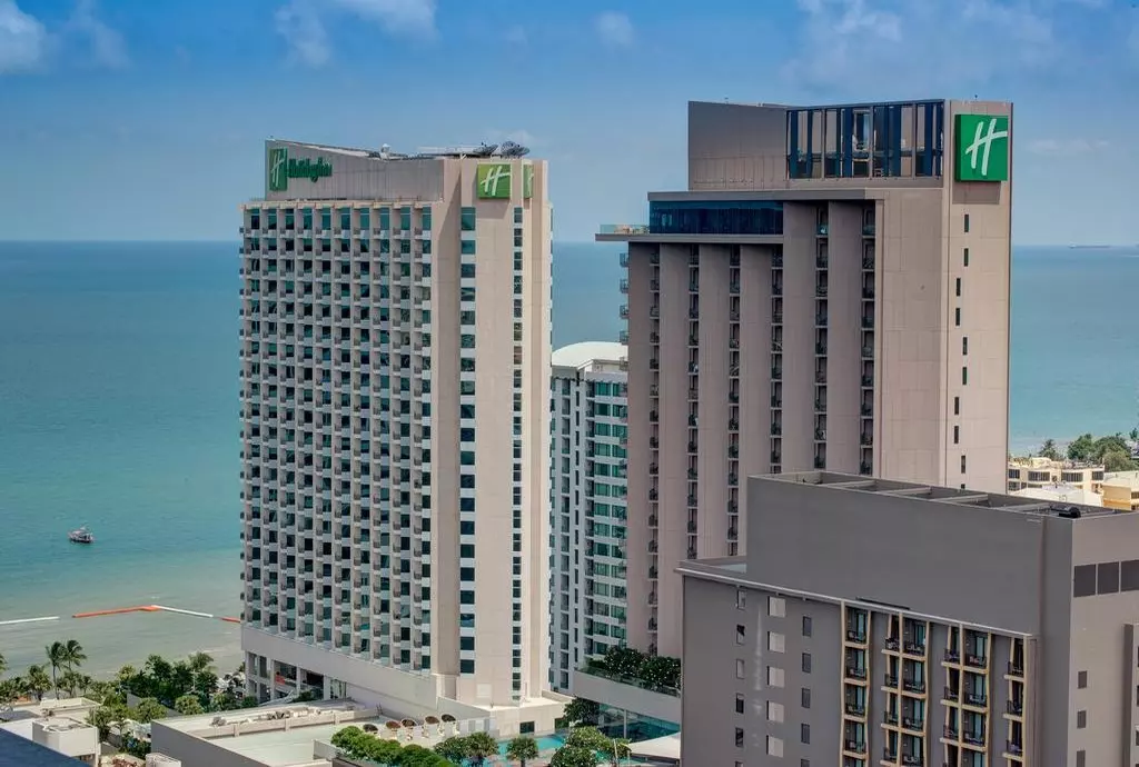 holiday_inn_pattaya_shabavizparvaz_11.jpg