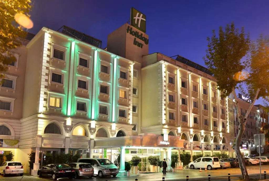 holiday_inn_shabavizparvaz_03.jpg