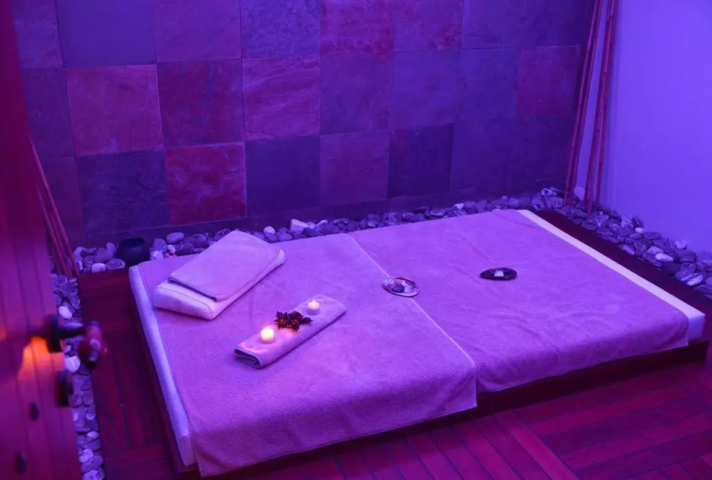 holiday_inn_shabavizparvaz_16.jpg