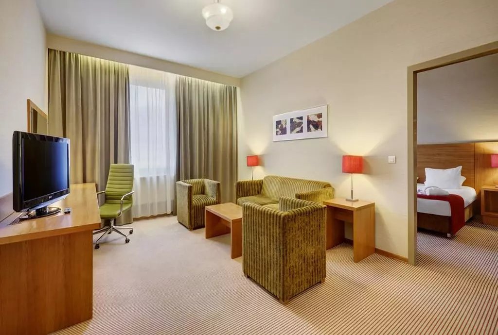 holiday_inn_suschevsky_moscow_shabavizparvaz_14.jpg holiday_inn_suschevsky_moscow_shabavizparvaz_14.jpg