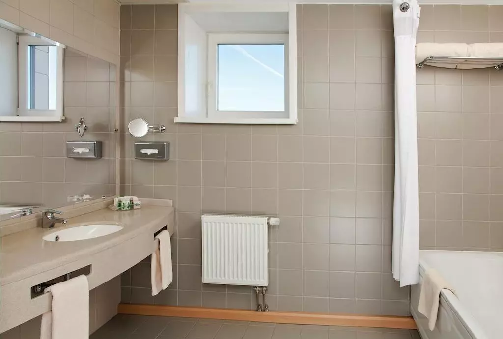 holiday_inn_suschevsky_moscow_shabavizparvaz_15.jpg holiday_inn_suschevsky_moscow_shabavizparvaz_15.jpg