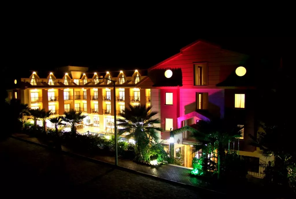 hotel_astoria_kemer_shabavizparvaz_01.jpg hotel_astoria_kemer_shabavizparvaz_01.jpg