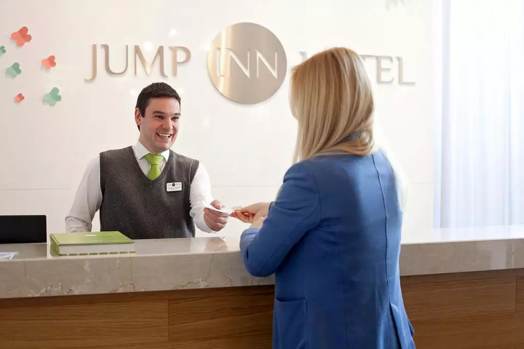 hotel_jump_inn_belgrade_shabavizparvaz_01.jpg hotel_jump_inn_belgrade_shabavizparvaz_01.jpg